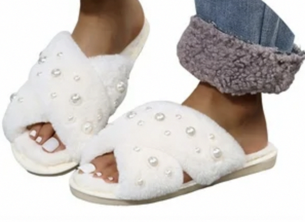 Gemütliche Hausschuhe